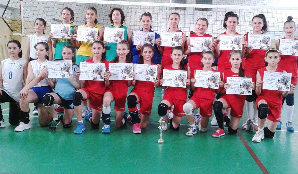 Voleibalistele de la Mioveni vor participa la turneul de la Piteşti