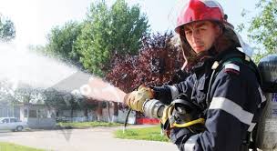 22 de ”salvatori din pasiune” se alătură pompierilor argeșeni