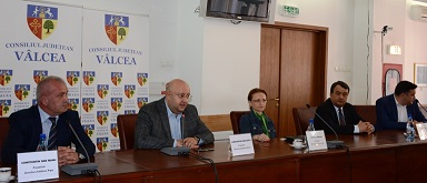 Reprezentanţii Ministerului Transporturilor dă asigurări :  Anul acesta vor fi scoase la licitaţie tronsoanele I şi V ale autostrăzii Pitești- Sibiu