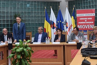 MASTERANZII DIN MIOVENI AU ÎNCEPUT CURSURILE