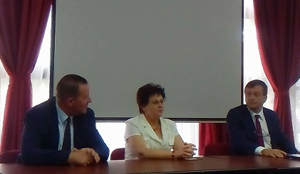 Ministrul Cercetării şi Inovării, Puiu Lucian Georgescu, în vizită la Universitatea din Piteşti