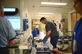 Contribuţia la sănătate s-ar putea plăti doar pentru veniturile din salarii