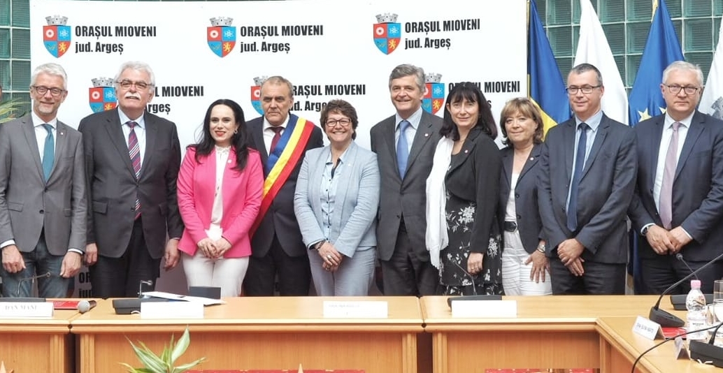 Simona Bucura Oprescu, eveniment internaţional de răsunet în Argeş