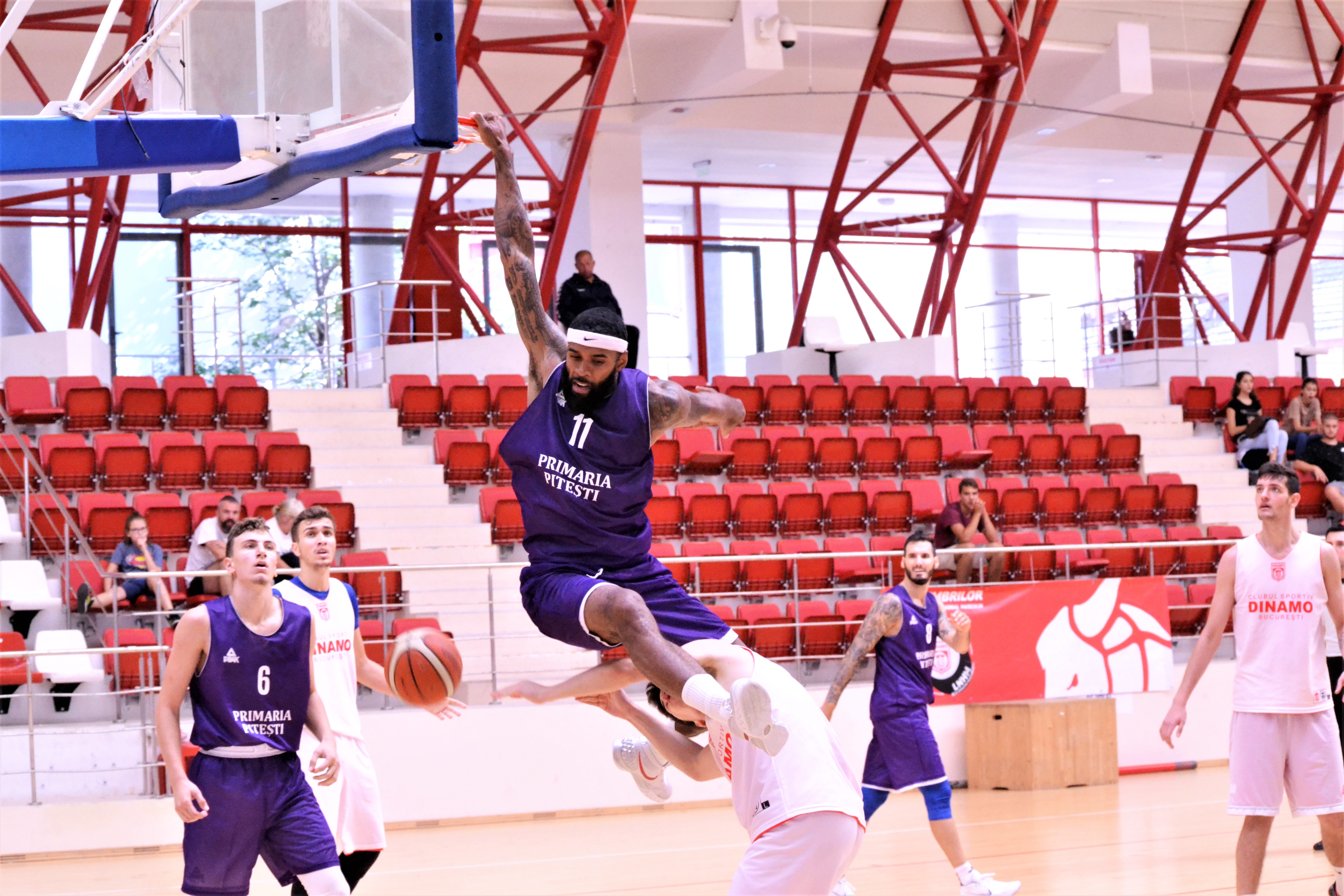 BCM U Pitești își prezintă lotul! Fii și tu prezent vineri și sâmbătă la Memorialul Georgel Ziguli!