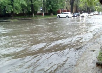 Cod portocaliu de vreme instabilă în Argeş!