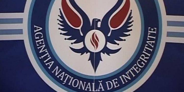 Încă un viceprimar argeşean, declarat incompatibil