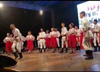Valoare şi demnitate: Lorena Toma refuză un premiu la un festival jurizat pe ochi frumoşi la Mioveni!