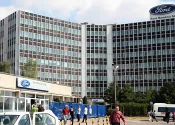 Zeci de mii de maşini Ford, rechemate în service