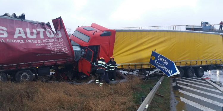 Accident pe A1 – Două tiruri implicate