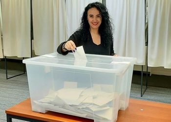 Sorina Marin, membru PNL Argeş, a votat astăzi, la Bruxelles, la alegerile prezidențiale