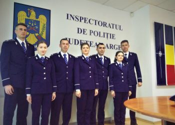 Șapte absolvenți ai unităților de învătământ ale Ministerului Afacerilor Interne își încep astăzi cariera de polițist la Inspectoratul de Poliție Județean Argeș