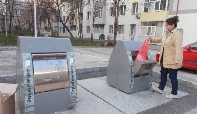 Începe montarea unor containere îngropate de gunoi în Pitești