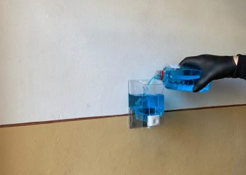 Continuă dezinfecția la blocurile din Pitești