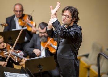 Filarmonica Pitești reia concertele stagiunii la Grădina de Vară