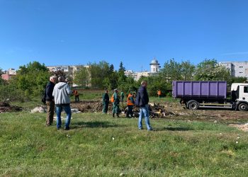 Controale unde au loc depozitări ilegale de deșeuri