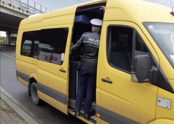 Continuă controale privind respectarea măsurilor anti-Covid