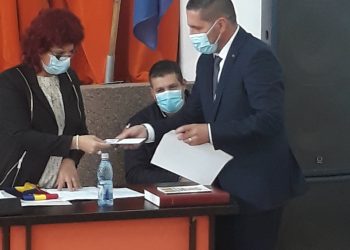 Primarul reales Dan Stroe de la Bradu a depus jurământul