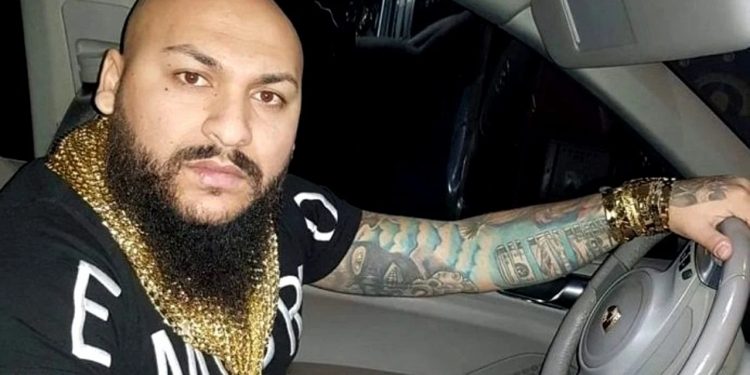 Percheziții în Argeș și Ilfov la casele manelistului Dani Mocanu