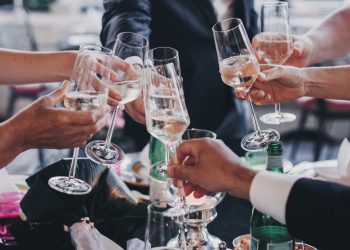 Botez și cununie, stopate de jandarmi!