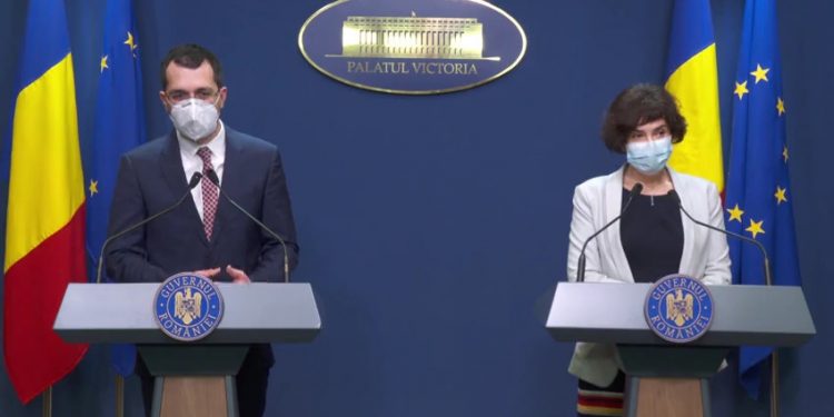 „Ținta de vaccinare propusă este practic irealizabilă”