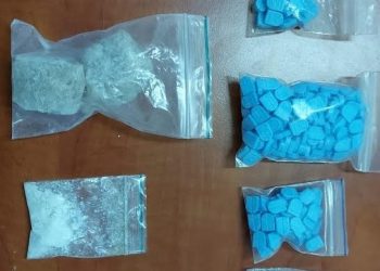 FLAGRANT DELICT, PENTRU PRINDEREA UNOR BĂRBAȚI BĂNUIȚI DE TRAFIC DE DROGURI DE MARE RISC