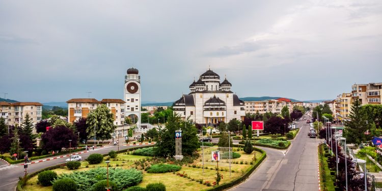 MASTER GRATUIT PENTRU TINERII DIN MIOVENI! ÎNCEP ÎNSCRIERILE!