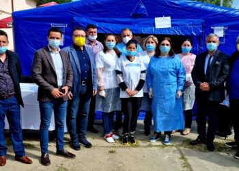 Liberalii argeșeni- în Domnești la vaccinarea cu echipe mobile