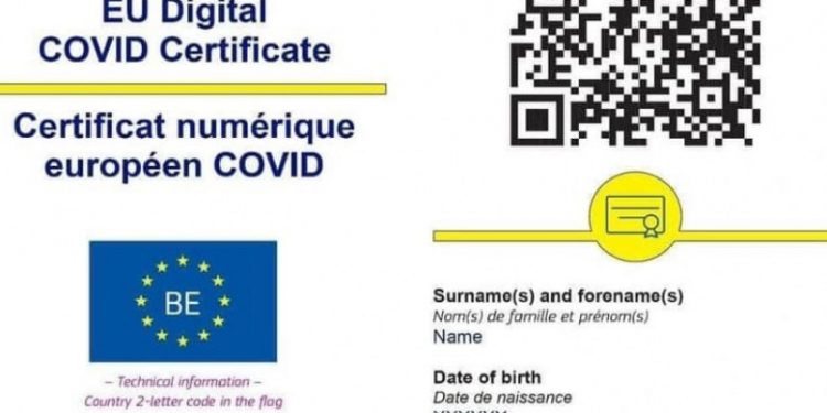 Românii vor descărca certificatul verde de vaccinare de pe un portal securizat al STS