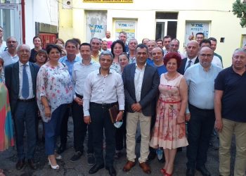 PNL PITEȘTI ÎL SUSȚINE PE ADRIAN MIUȚESCU PENTRU ÎNCĂ UN MANDAT LA CONDUCEREA PNL ARGEȘ