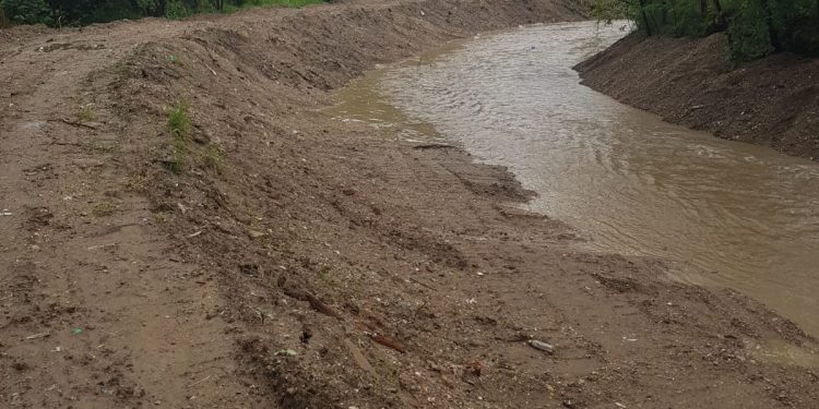 Lucrări pe cursurile de apă administrate de ABA Argeș Vedea