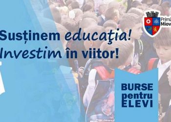 În anul școlar 2020-2021, Consiliul Local Mioveni a acordat burse elevilor în valoare de peste 670.000 lei!