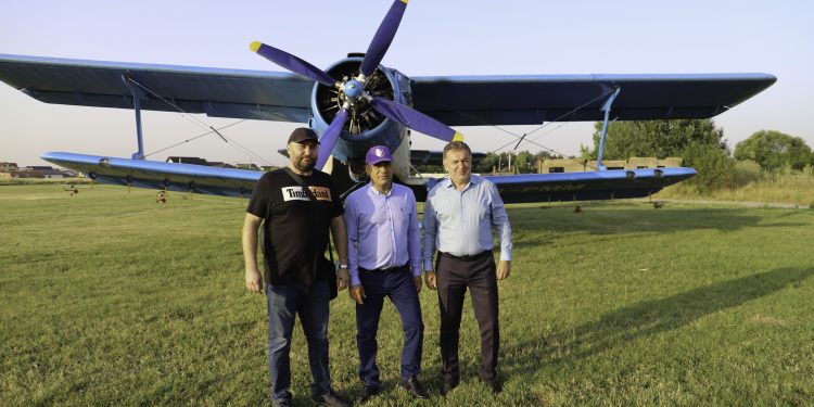 Astăzi, 28 iulie, a demarat acțiunea de dezinsecție prin pulverizare aeriană în Pitești!