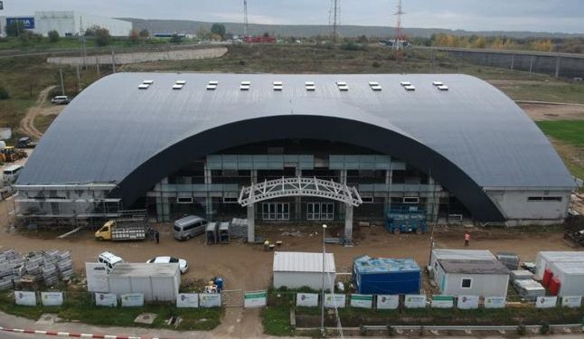 Sala Sporturilor Mioveni este pregatită pentru recepția finală