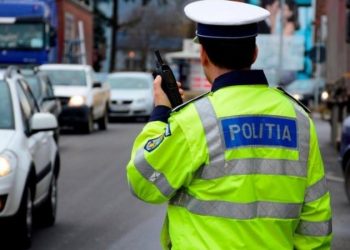 Prins în trafic cu plăcuţe de înmatriculare false
