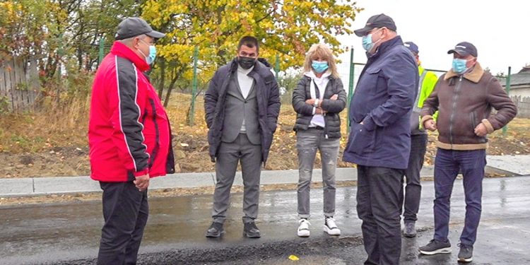 Conducerea C.J. Argeș a verificat stadiul lucrărilor pe drumul Morărești – Cuca – Ciomăgești