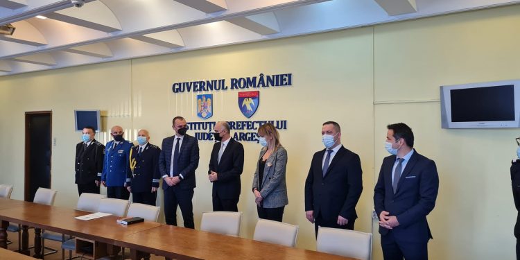 Perianu a depus jurământul de prefect al Argeșului