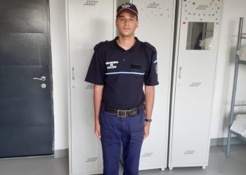 Abandonat de părinți la varsta de 2 ani, admis la Academia de Poliție