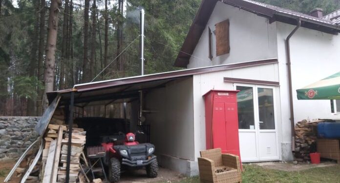 Baza Salvamont de la Nucșoara a fost dotată cu o nouă centrală termică