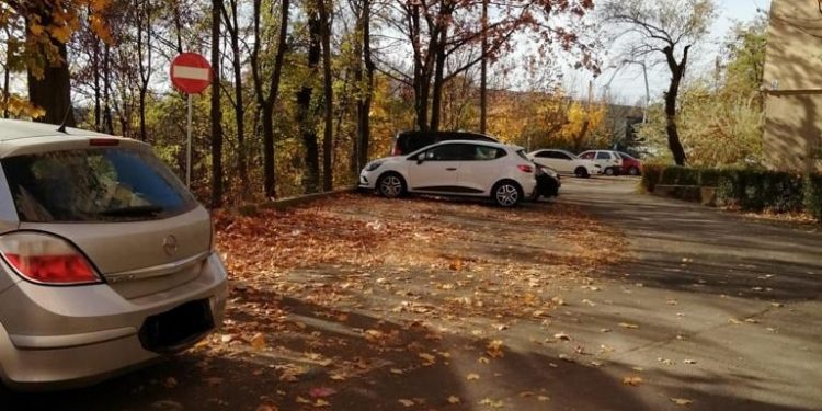 Atenție! Nou sens unic – strada Deceneu