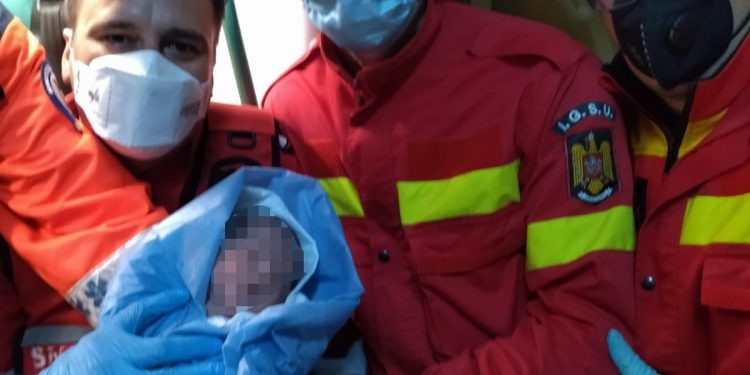 A născut în ambulanța SMURD