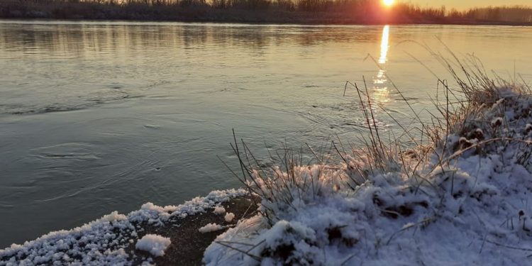 Gheață pe râurile din Argeș