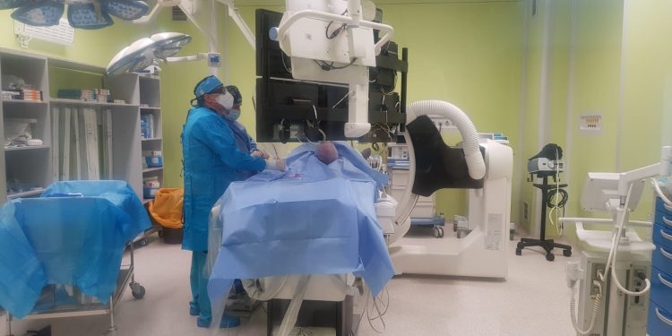 Spitalul Orășenesc Mioveni semnează un parteneriat cu specialiști în domeniul radiologiei intervenționale