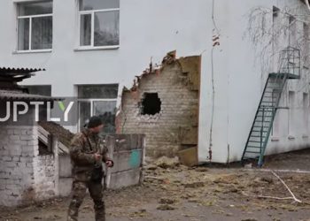 VIDEO/Tensiune maximă în estul Ucrainei: atacuri cu arme grele; au fost raportate 60 de atacuri
