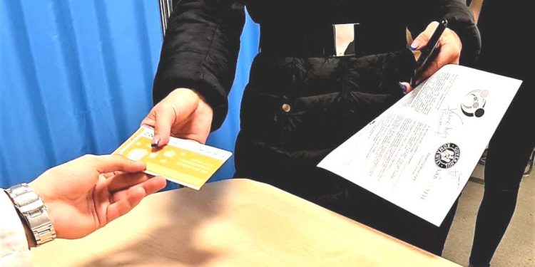 Argeș: Au ajuns tichetele pentru cei vaccinați