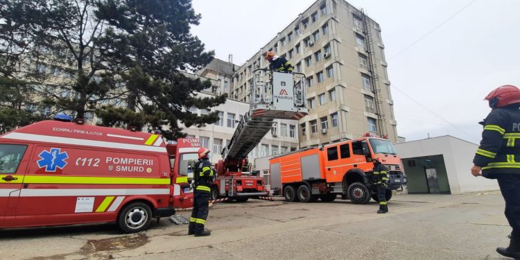 Exercițiu organizat de ISU Argeș la UPU Pitești