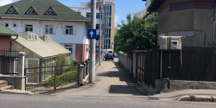 Sens unic de circulație instituit în zona străzii Dumbravei
