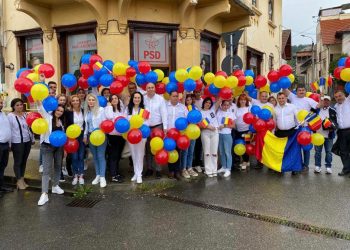 PSD a marcat Ziua Drapelului la Câmpulung