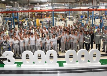 Uzina Mecanică și de Șasiuri Dacia de la Mioveni a produs motorul TCe cu numărul 3 milioane