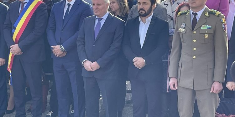 Cătălin Gherzan, mesaj de Ziua Armatei: „Această zi aminteşte de momentele împlinirii naționale”