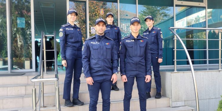 Polițiștii argeșeni au cinci colegi noi